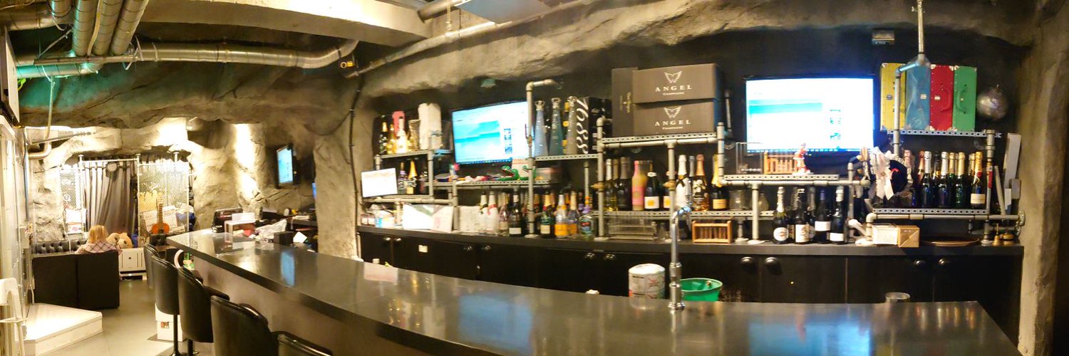 エンジェルドロップスの店内バーカウンター