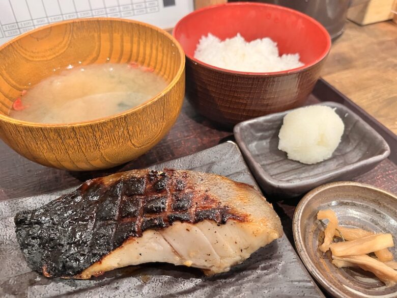 越後屋平次の目鯛西京漬けランチ