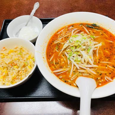 順興の中華料理